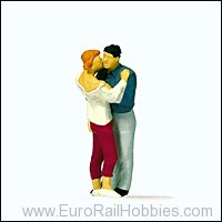 Preiser 28122 Kissing Couple