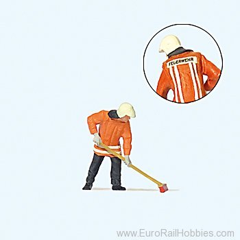 Preiser 28198 Fireman sweeping 