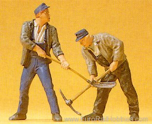 Preiser 45007 Track Workers w/Pitchfork & Pick Ax 