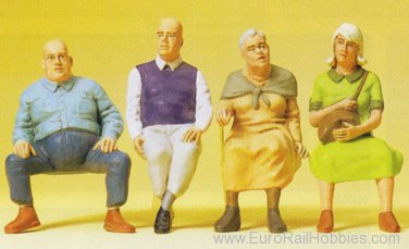 Preiser 45122 Seated Travellers