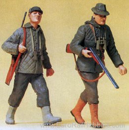 Preiser 45136 Walking Hunters