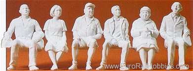 Preiser 45183 Pedestrians -- Sitting Passengers Unpainted 