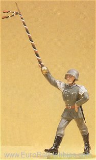 Preiser 56081 Soldiers 1:25 -- Drum Major Marching