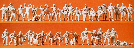 Preiser 72516 Military Figures 1/72 Scale -- German WWII Lu