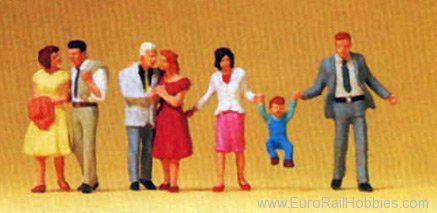 Preiser 75040 Walking Couples  1:120