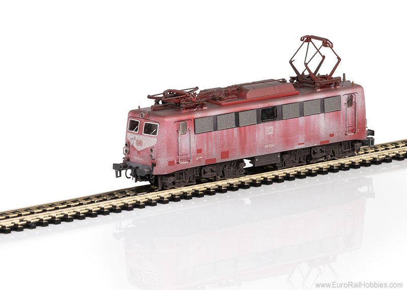 Trix 16407 DB AG Cl. 140 Electric Locomotive (Weathered)