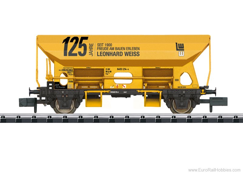 Trix 18225 MiniTrix Museum Car for 2025 'LEONHARD WEISS'