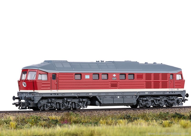 Trix 22407 DR/GDR Class 132 Diesel Locomotive (DCC/MFX w