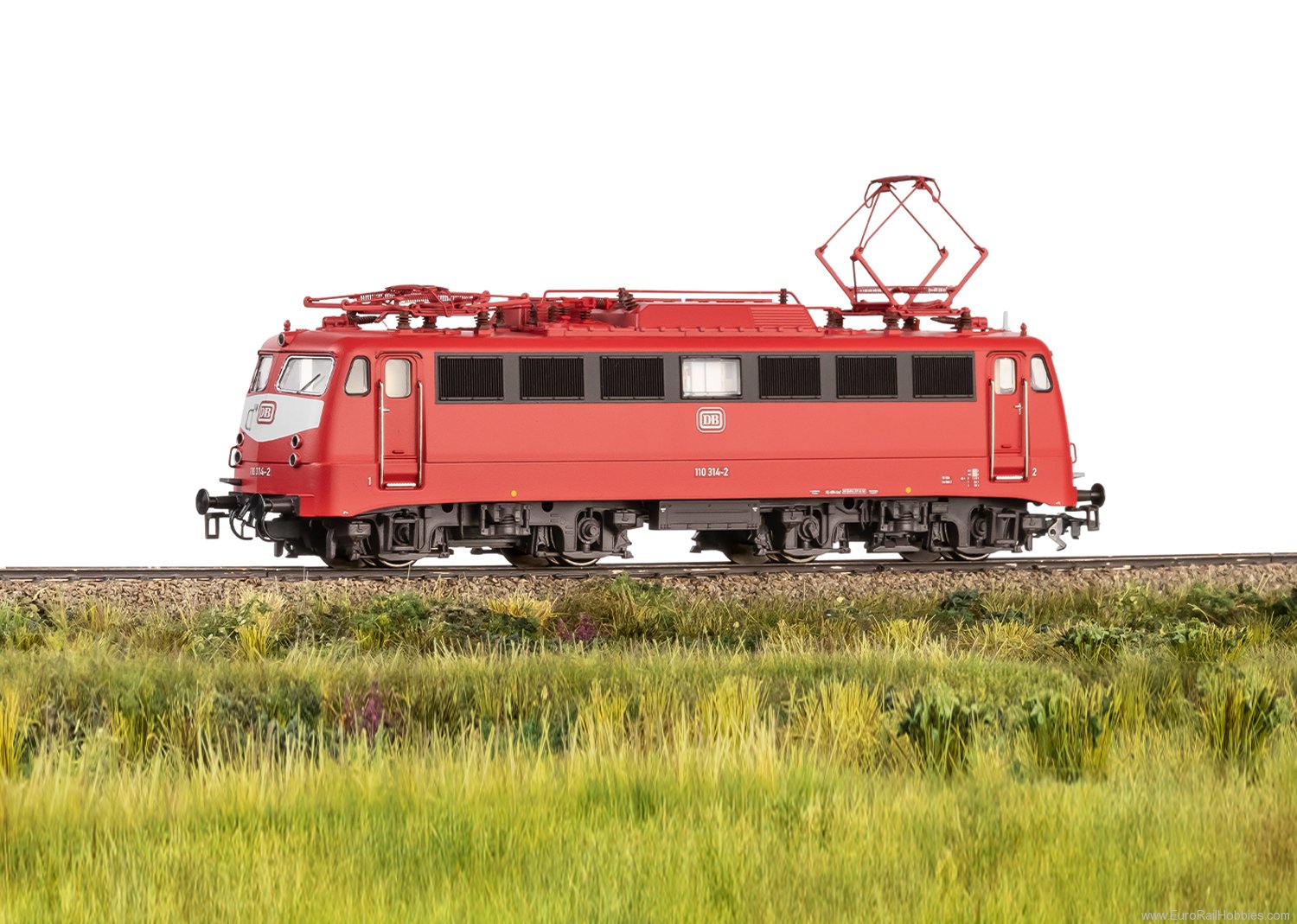 Trix 22831 DB AG Class 110.3 Electric Locomotive MFX/DCC