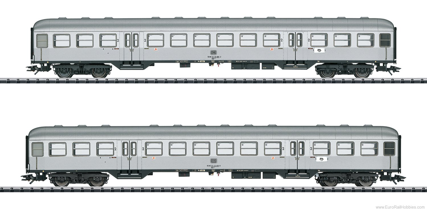 Trix 23147 DR 'Silberlinge',Passenger Car Set