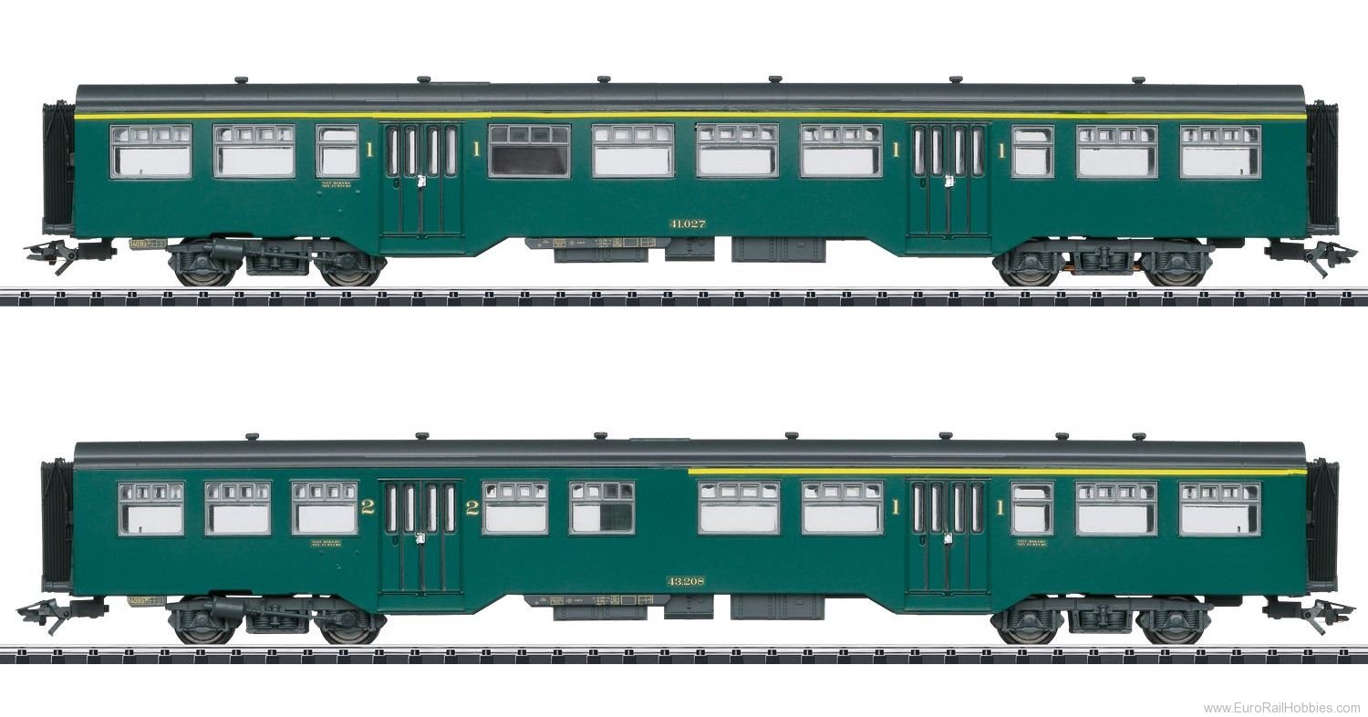 Trix 23222 SNCB M2 Passenger Car Set (First time w/1st C