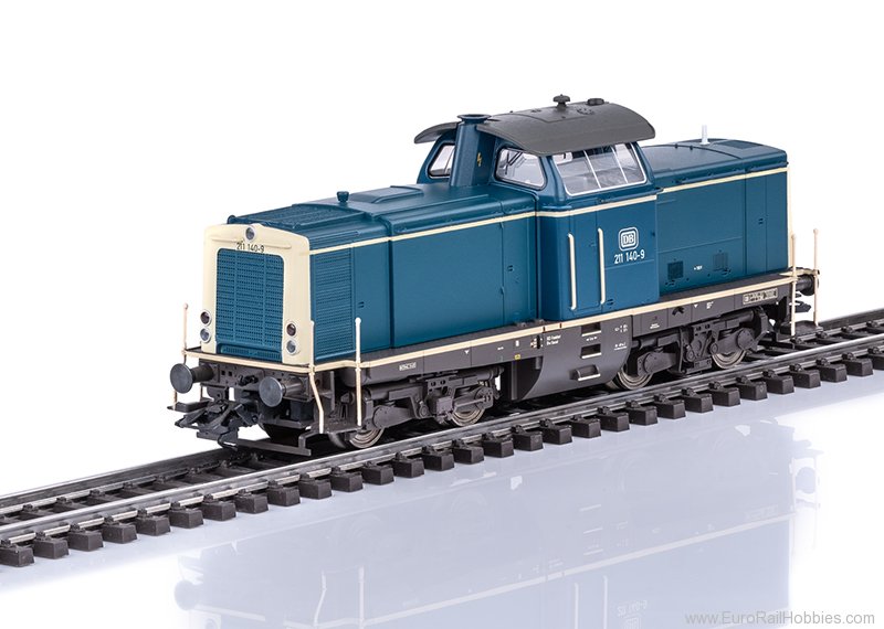 Trix 25101 DB Class 211 Diesel Locomotive (DCC/MFX w/Sou