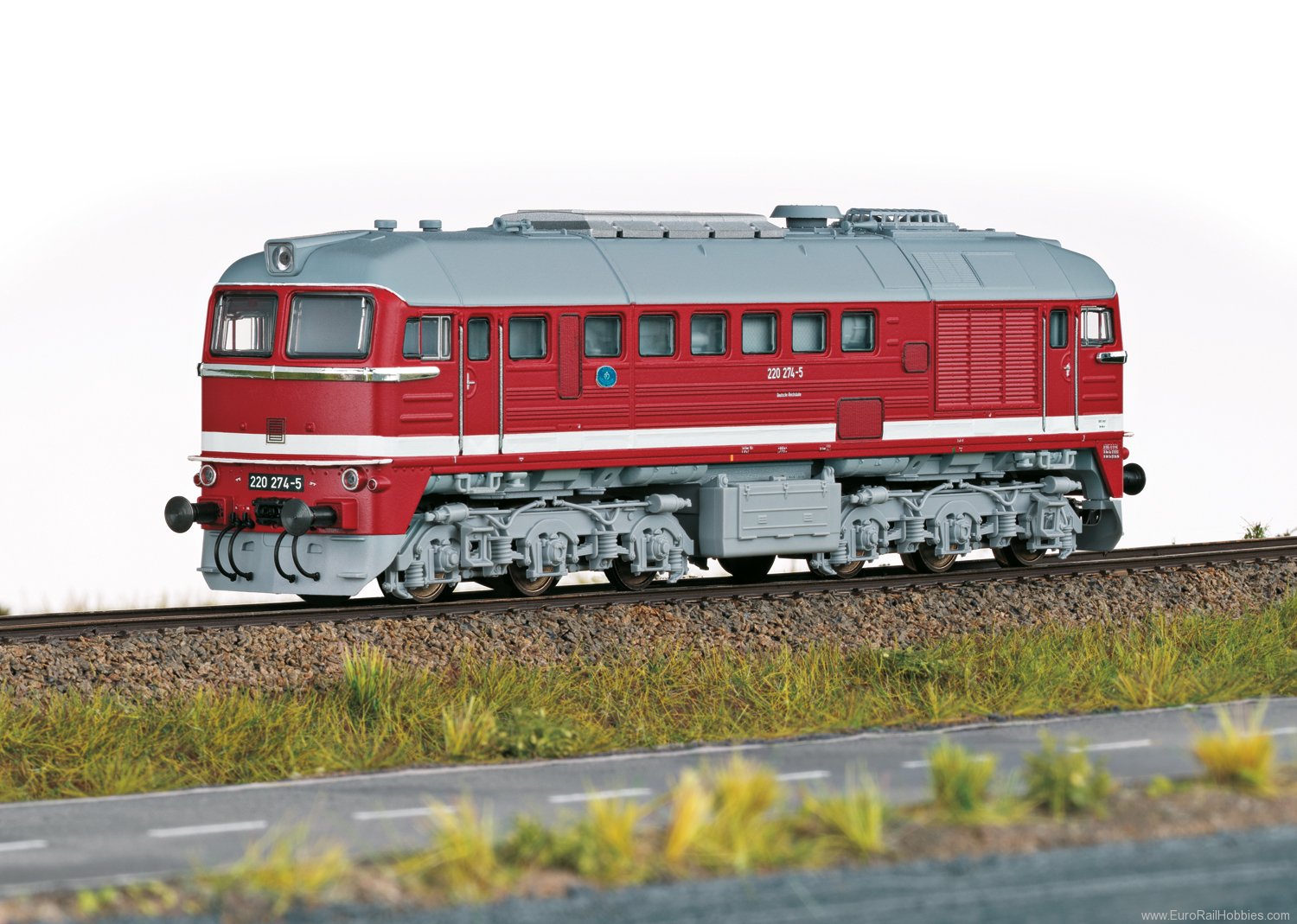 Trix 25201 DB AG Class 220 Diesel Locomotive (DCC/MFX w/