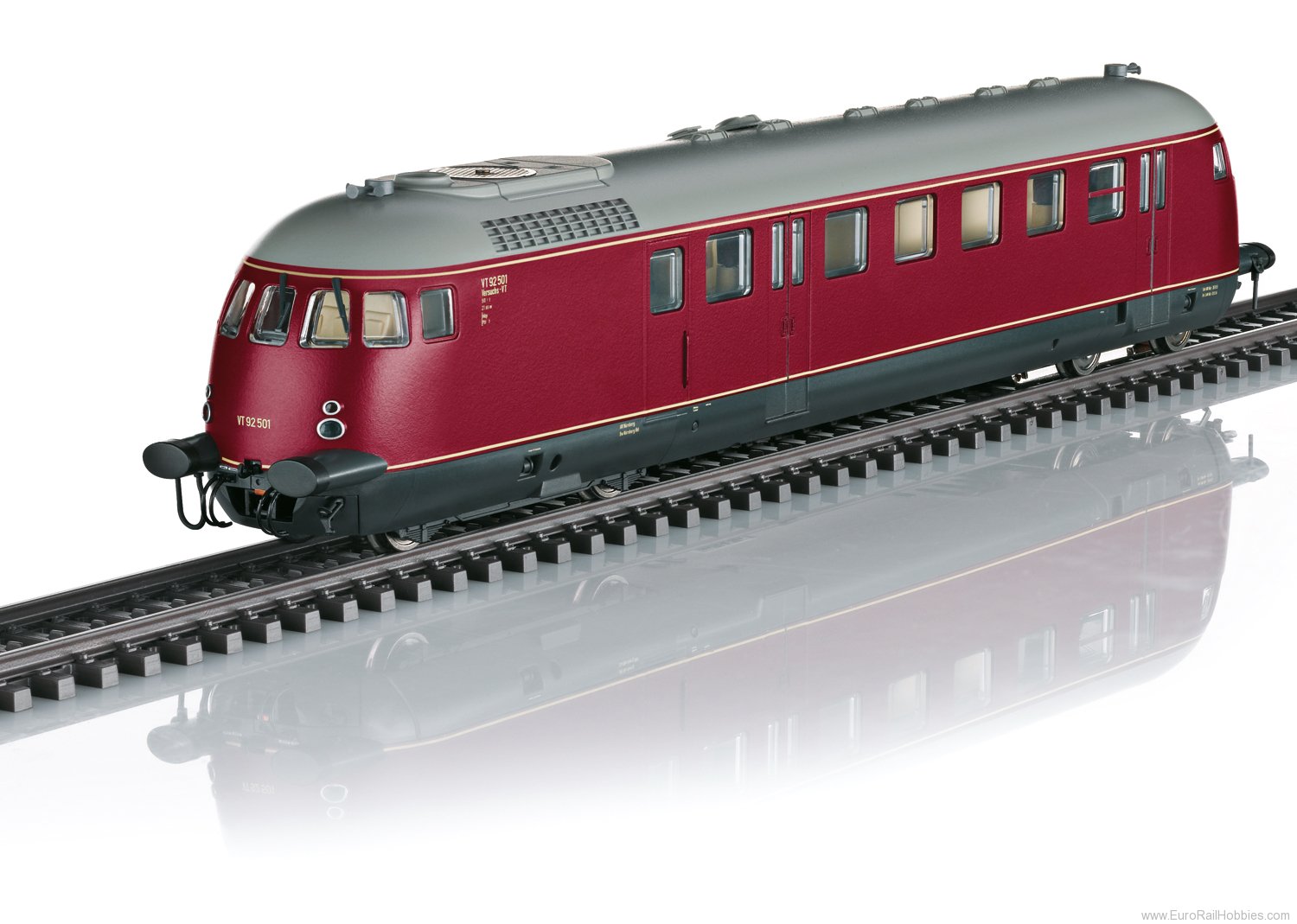 Trix 25692 DB Class VT 92.5 Diesel-Powered Rail Car MFX/