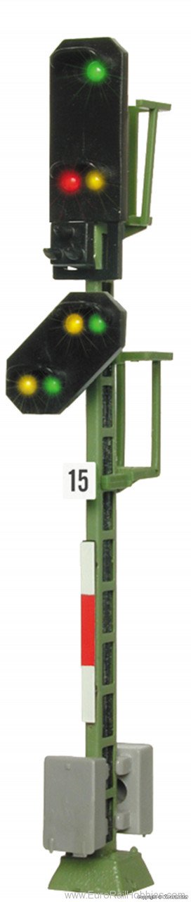 Viessmann 4015 HO Colour light entry signal with distant sig