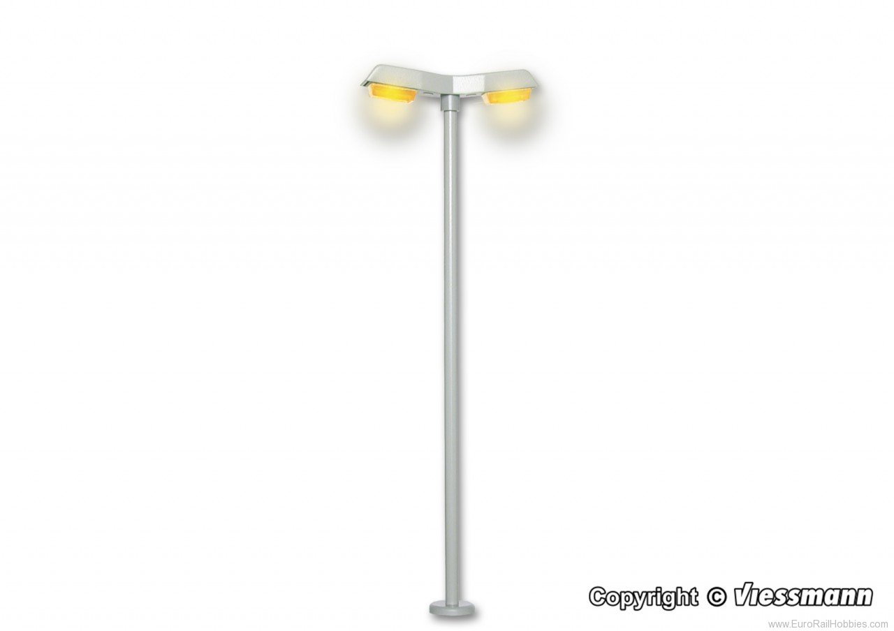 Viessmann 6098 HO Street light modern, double, LED yellow