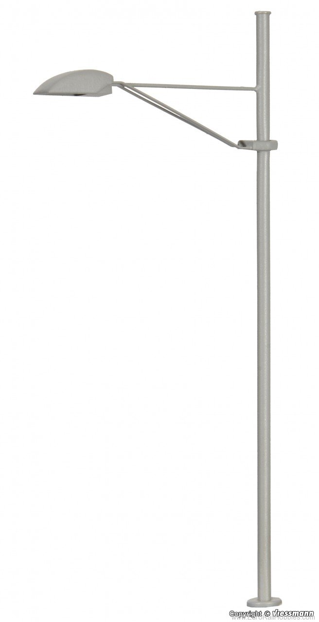 Viessmann 6437 N Lamp bus terminal Halle / Germany, LED warm