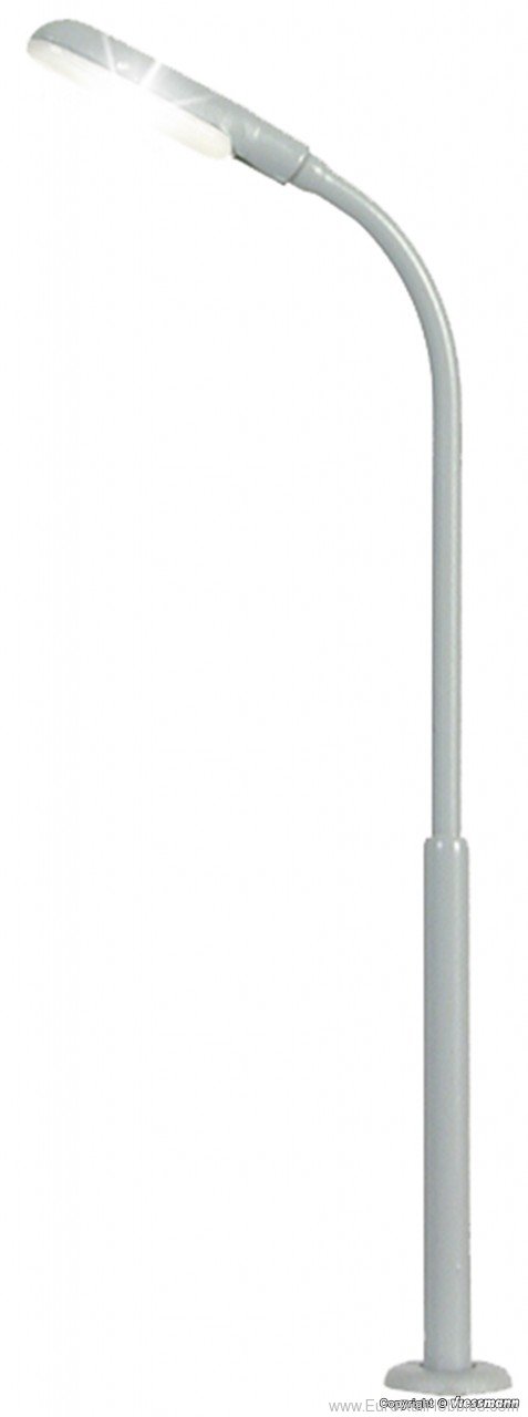 Viessmann 6490 N Whip street light, LED white