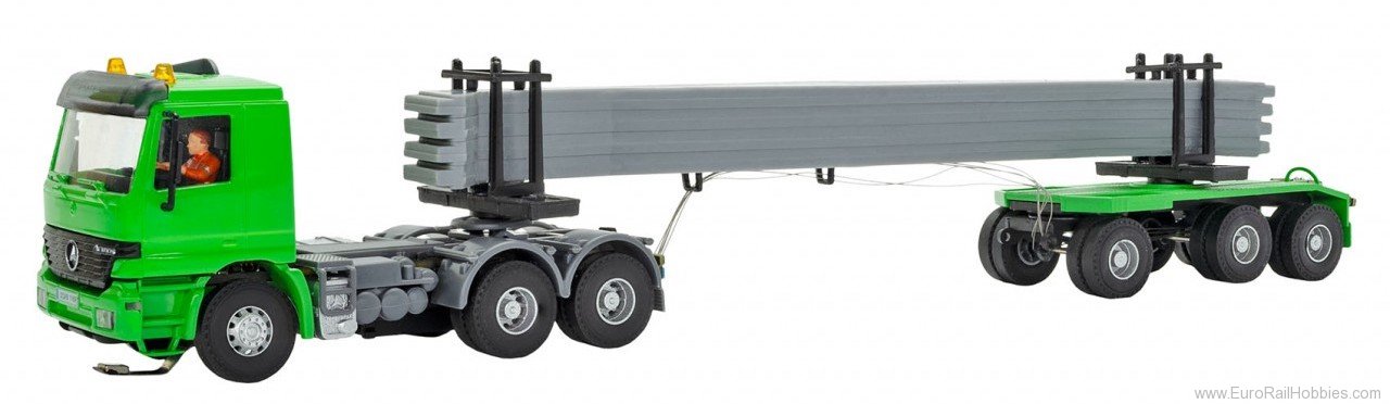 Viessmann 8032 H0 MB ACTROS 3-axle tractor with concrete par