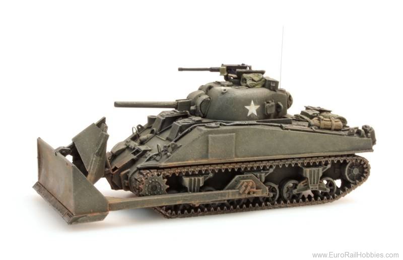 Artitec 387.116 Sherman M4, dozer tank, UK / US