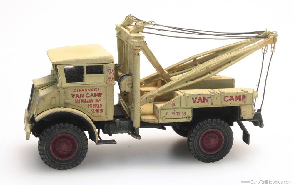 Artitec 387.204 Chevrolet 3T 'Van Camp' wrecker