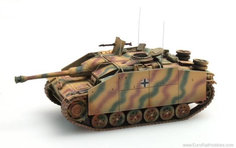 Artitec 387.49-CM StuG III Ausf. G Saukopf 1944, Camo