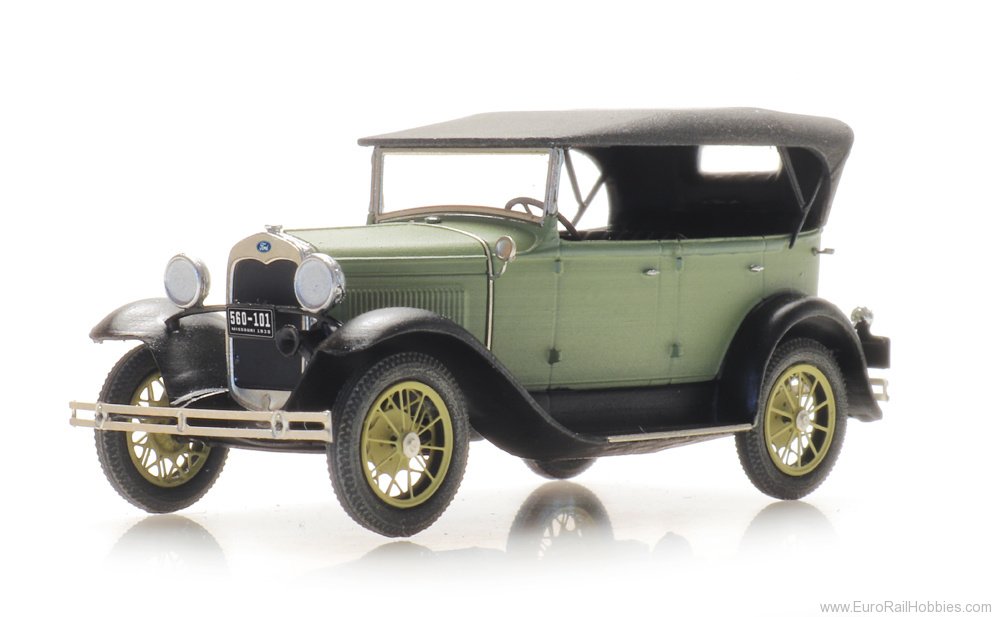 Artitec 387.521 Ford Model A Phaeton hood up