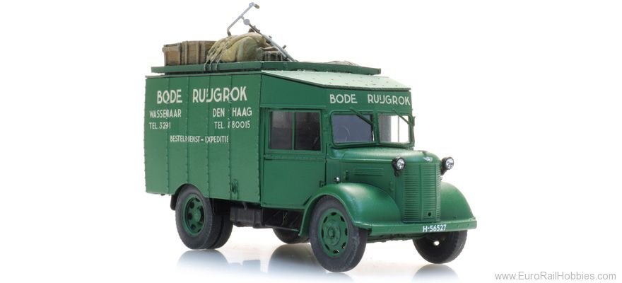 Artitec 387.576 Austin K2 Delivery truck