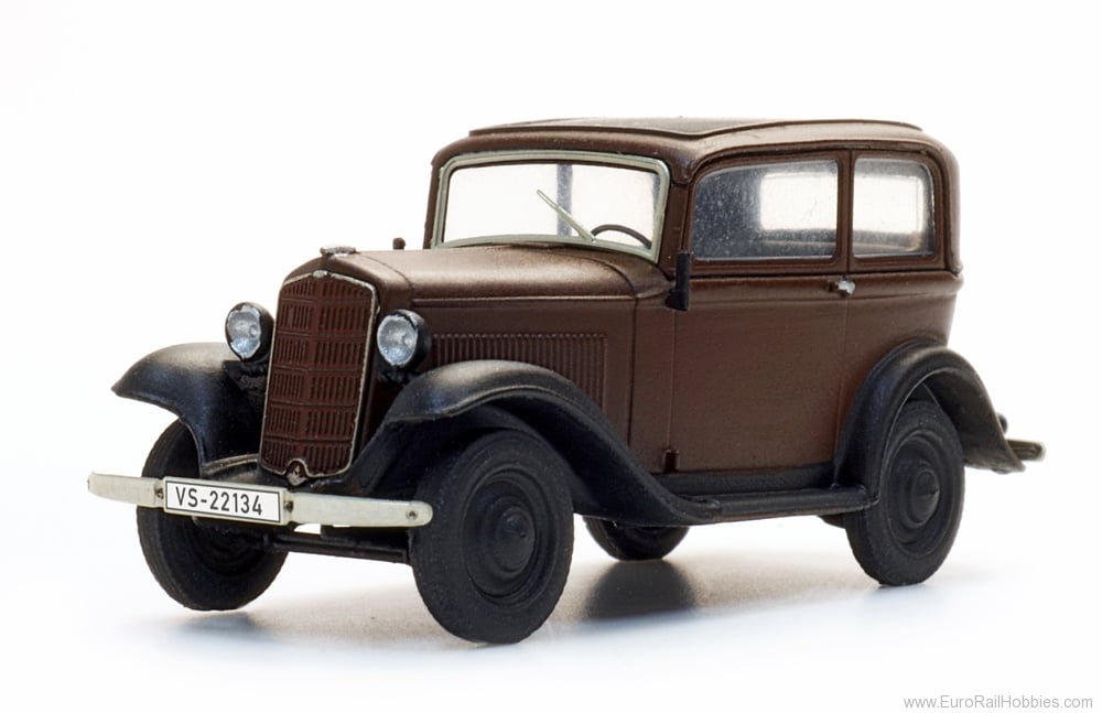 Artitec 387.645 Opel P4 sedan, brown