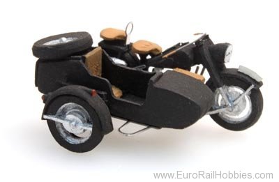 Artitec 387.68 BMW R75 motorcycle with sidecar