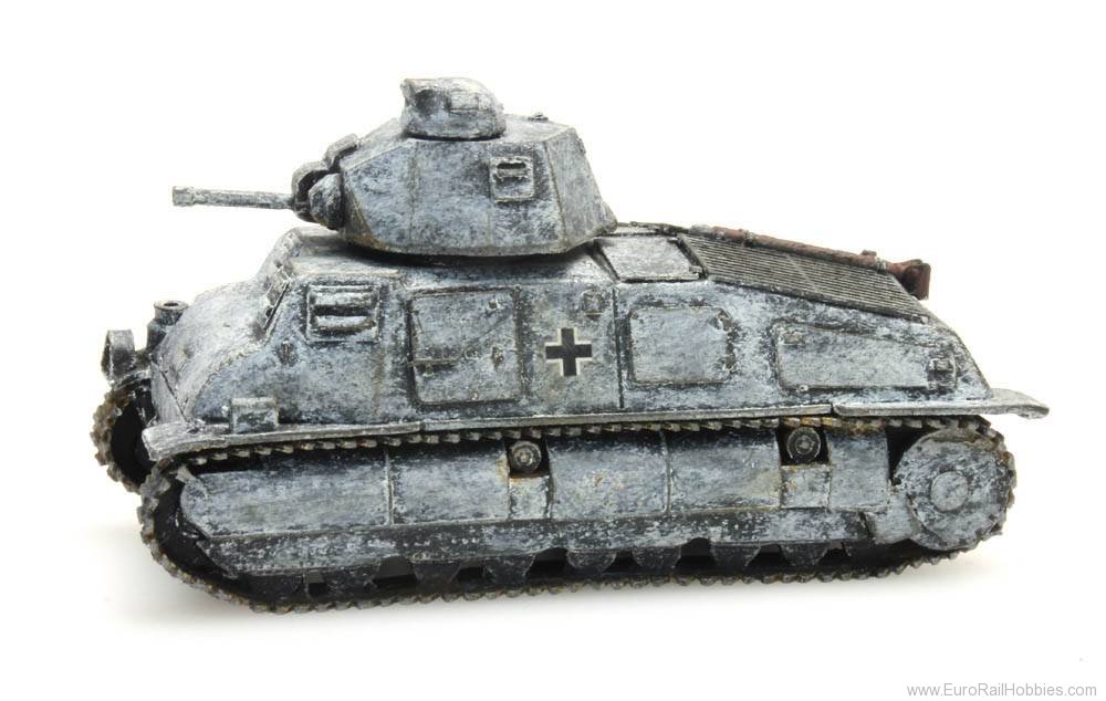 Artitec 387.69-WG German Army captured Somua S-35, winter