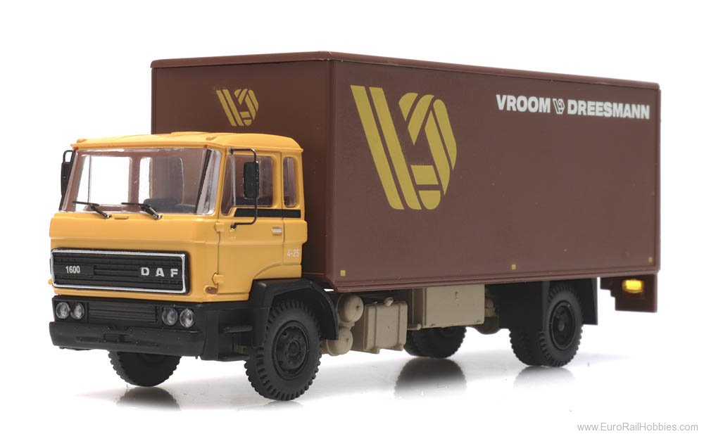 Artitec 487.052.04 DAF tilt cab 1982, Vroom & Dreesmann