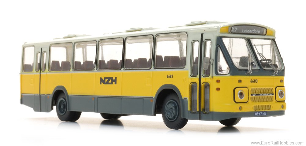 Artitec 487.070.43 Regional bus NZH 6683, DAF front 2, rear door
