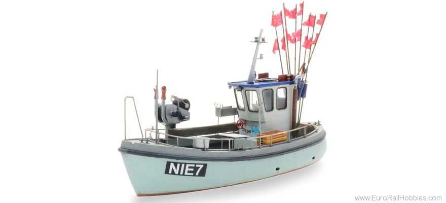 Artitec 50.153 Small fishing boat, waterline