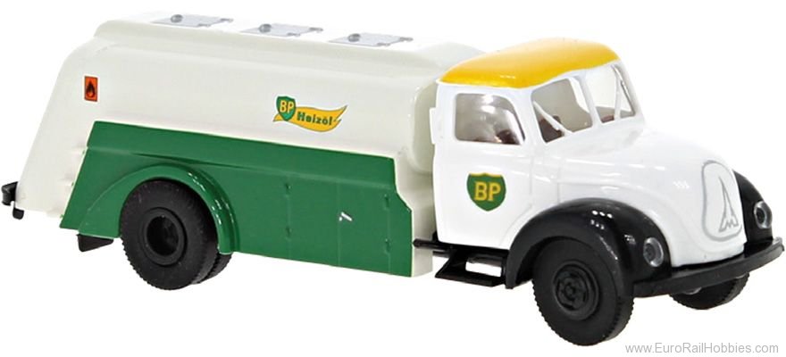 Brekina 42272 Magirus Mercur tank truck, BP, 1952