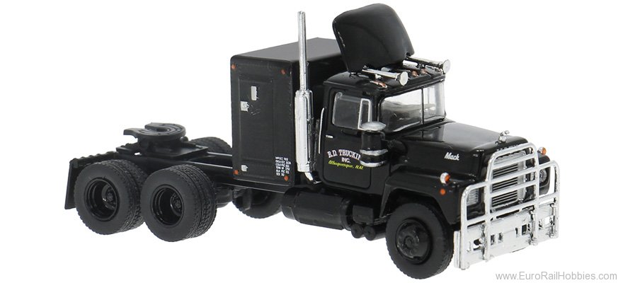 Brekina 85800 Mack RS 700 Black   