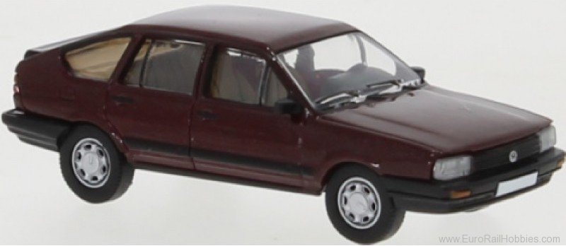 Brekina PCX870409 409 VW Passat B2, Dark Red , 1985  