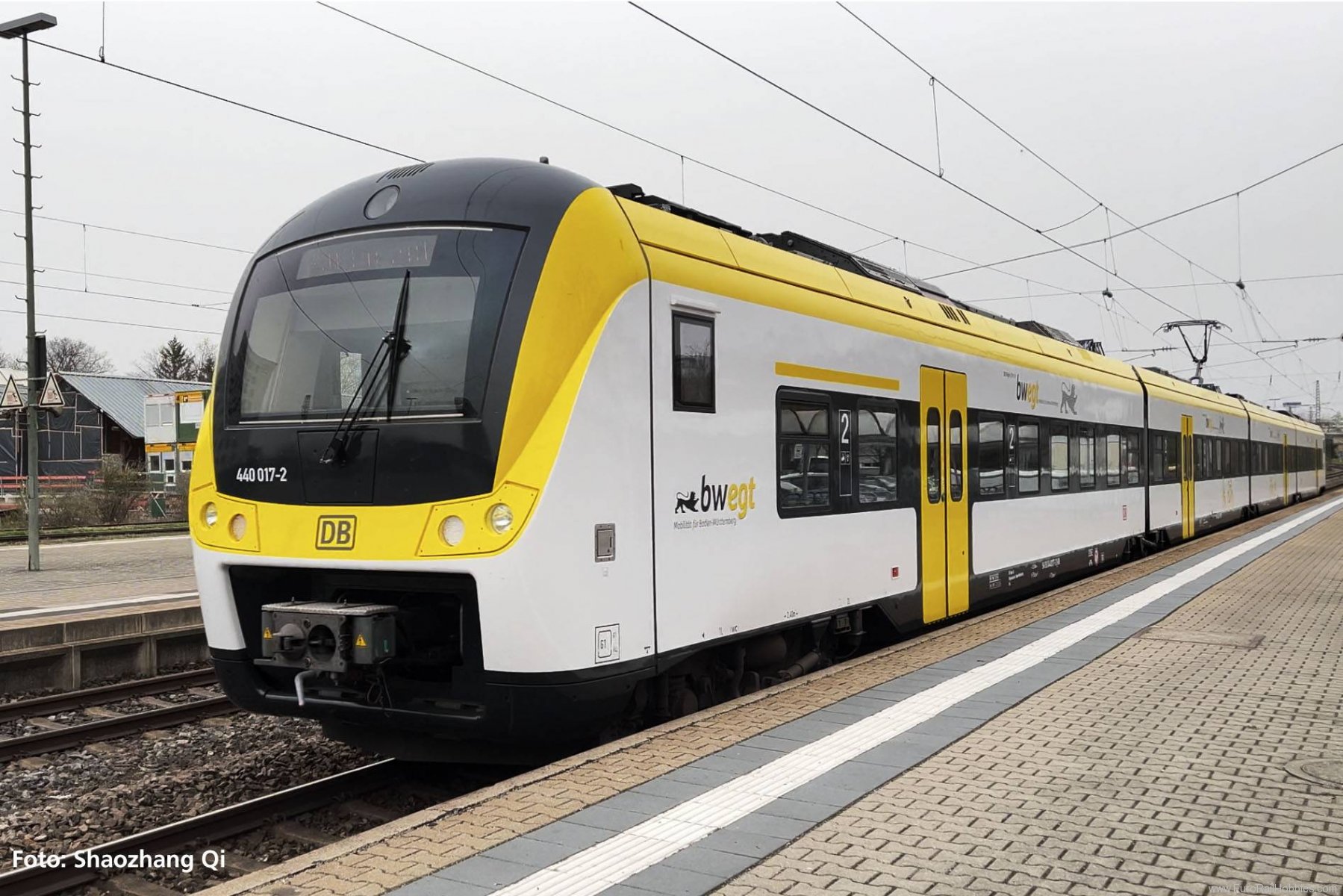 Piko 21752 DB AG BR 440 bwegt Electric Railcar