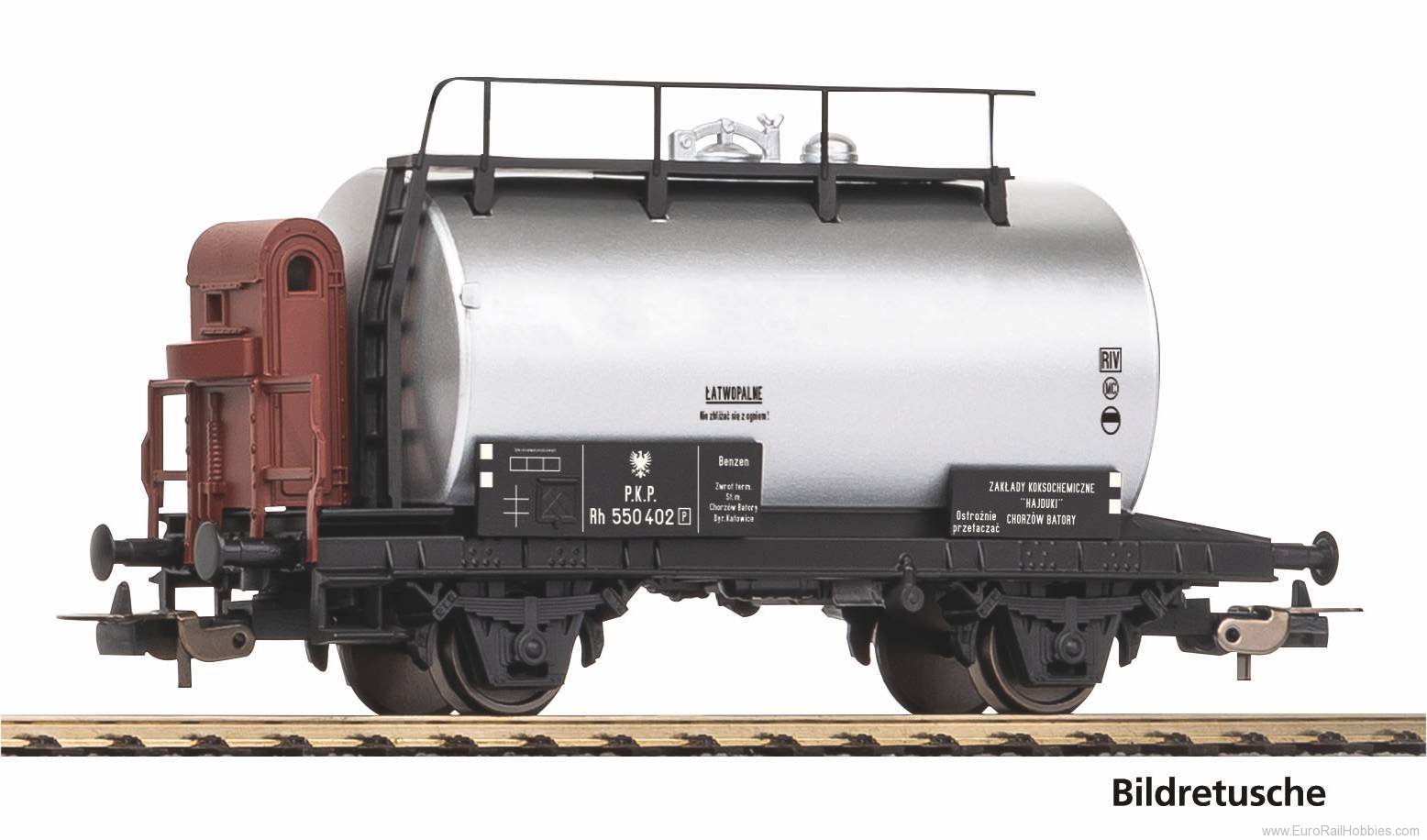 Piko 27731 PKP 2 Axle Tank Car w/Brakeman's Cab