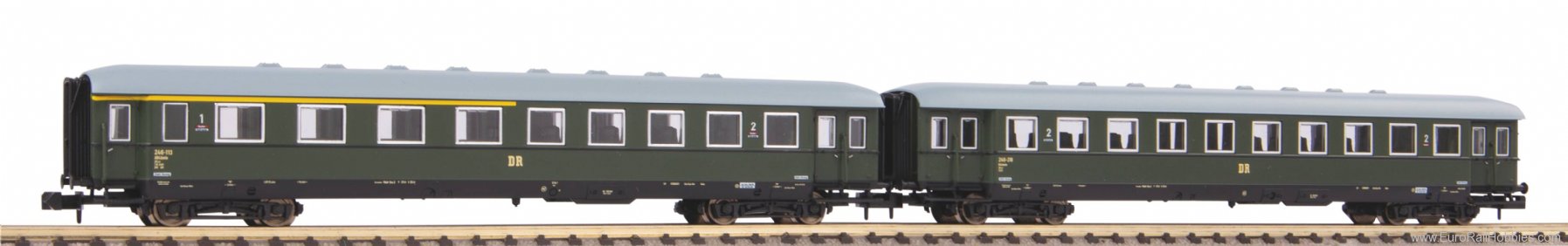 Piko 40628 N set of 2 apron train wagons 1./2. Class 2. 