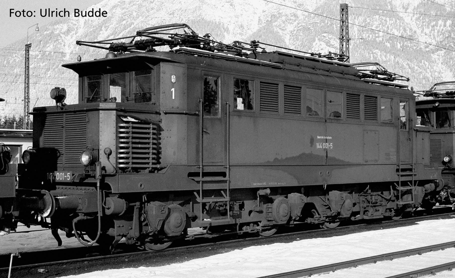 Piko 51182 Sound electric locomotive 144 001 DB IV, incl