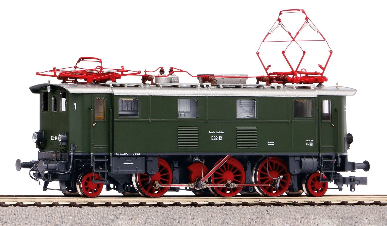 Piko 51411 Electric Locomotive BR E 32 DB III (Marklin A