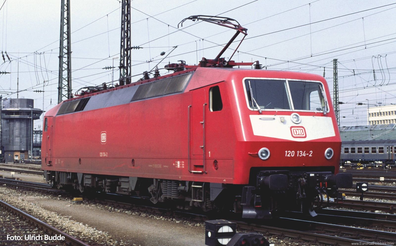 Piko 51935 Electric Locomotive BR 120 DB IV (DC Piko Exp