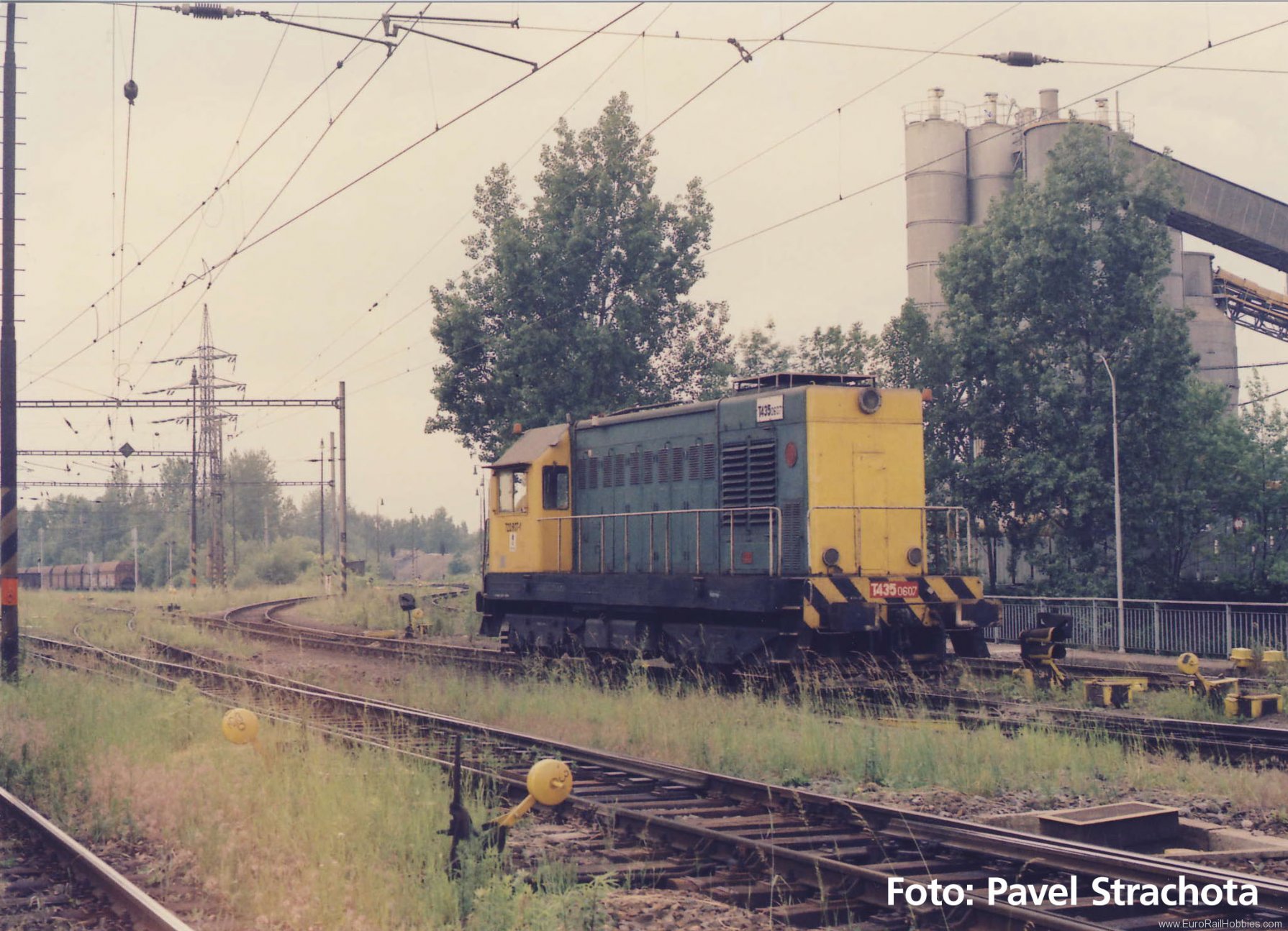 Piko 52106 T435 Industrie Diesel Locomotive w/Sound
