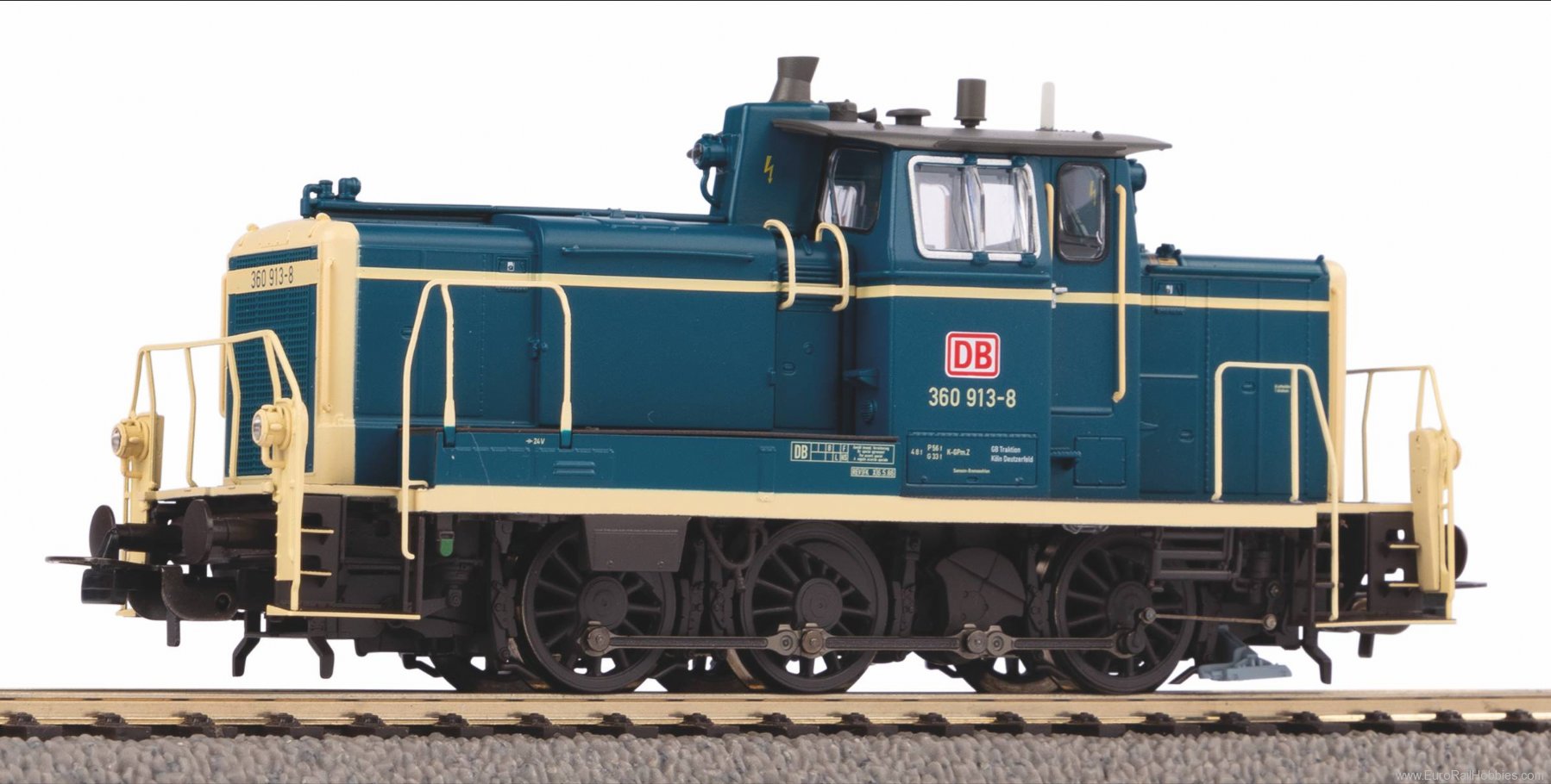 Piko 52834 Diesel Locomotive BR 260 DB AG V (Marklin AC 