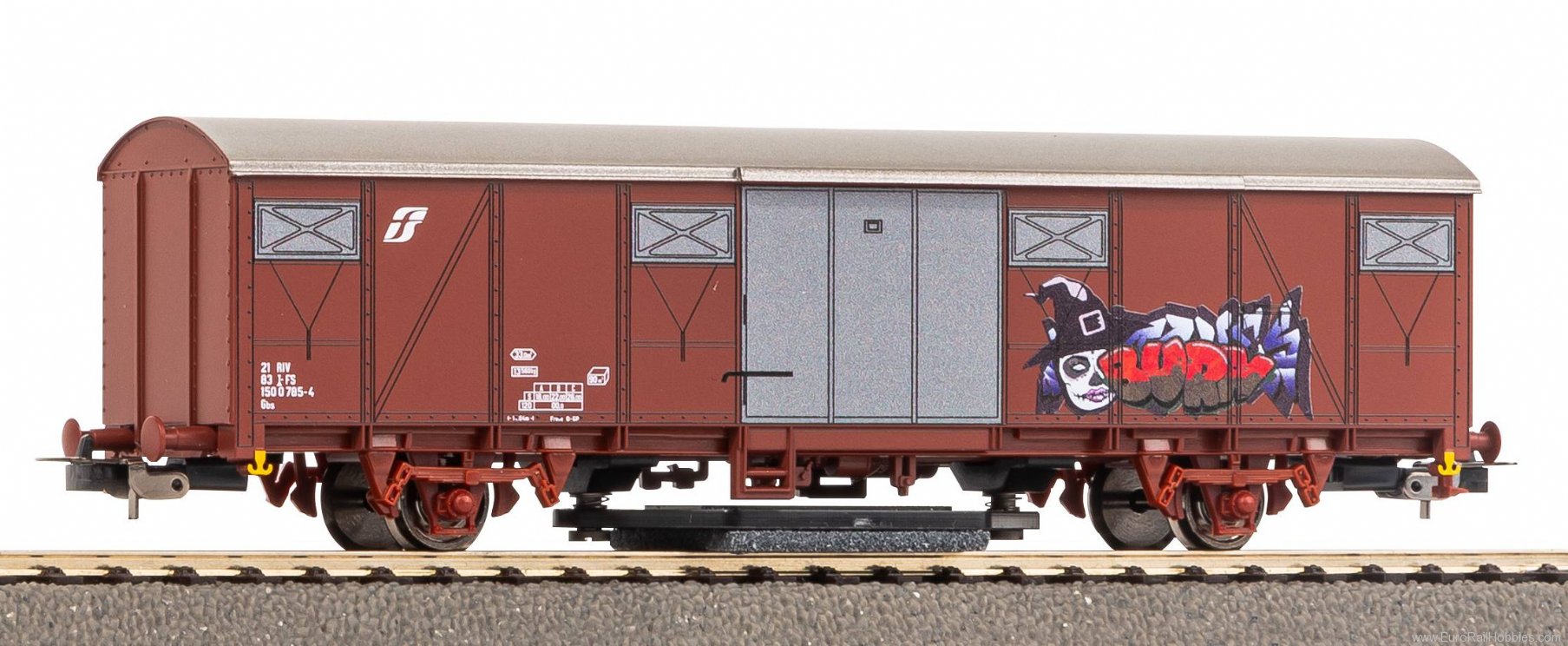 Piko 54327 Rail cleaning car FS V with graffiti (Piko Cl