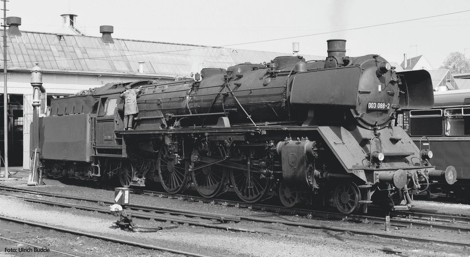 Piko 55923 steam Locomotive BR 003 DB IV AC version, inc