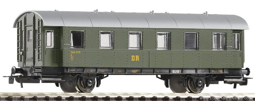 Piko 57631 Passenger Car 2nd Cl. DR III (Piko Hobby)
