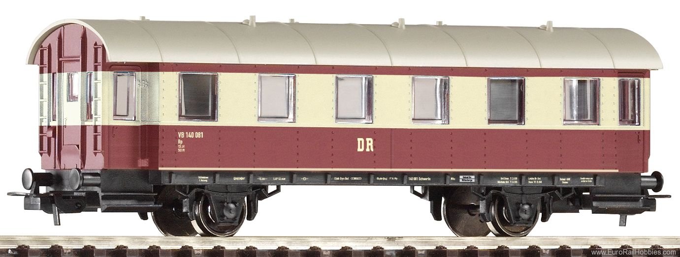 Piko 57633 Passenger Car 2nd Cl. DR III Red/Beige (Piko 