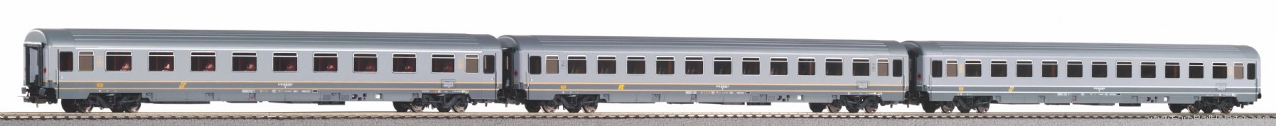 Piko 58251 Set of 3 express train passenger cars Eurofim